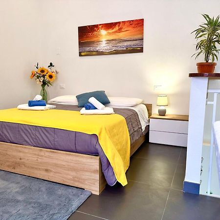 Butterfly House Apartment Специя Екстериор снимка